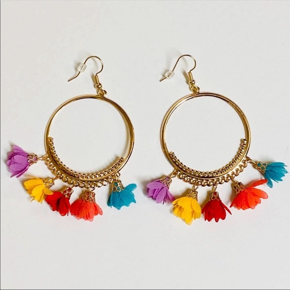 🔥3/$25🔥Tassel Drop Hoop Boho Earrings - Picture 2 of 6